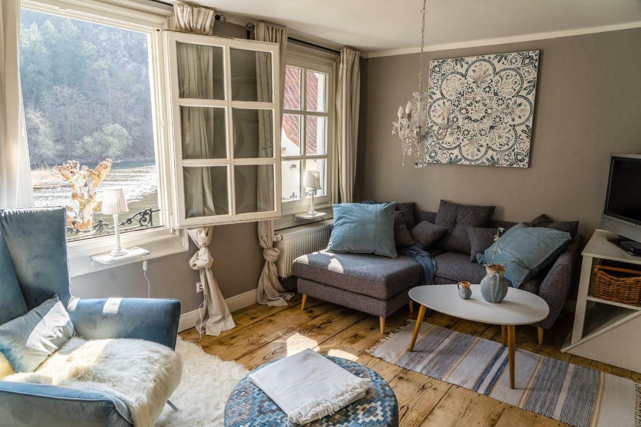 Ferienhaus Am Fluss. Baubiologisch Renoviert. บาดครอยซ์นาค ภายนอก รูปภาพ